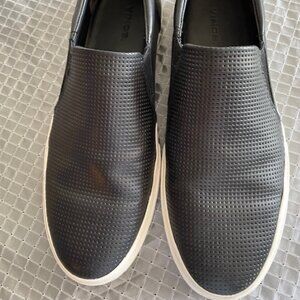 Vince Men's Fletcher Leather Slip-On Sneakers - Black - Size 10.5